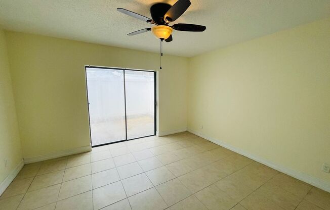 2 beds, 2 baths, $1,400