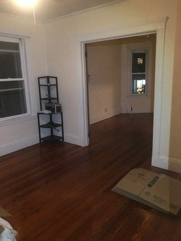 3 beds, 1 bath, 1,200 sqft, $3,500, Unit 2