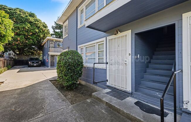 2233 9 ST