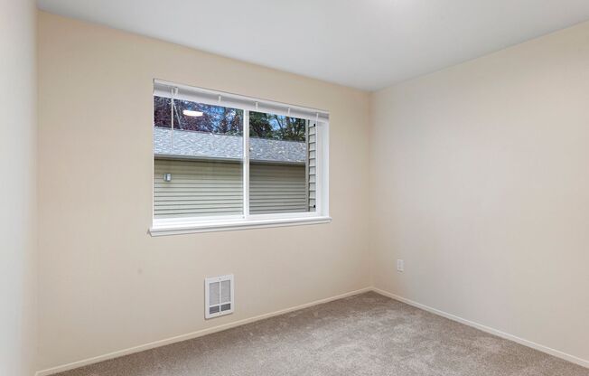 2 beds, 2 baths, 980 sqft, $2,300, Unit SR307