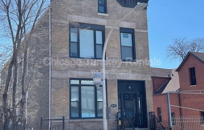 2951 W 25 ST