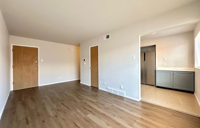 1 bed, 1 bath, 800 sqft, $895, Unit 4133-2F