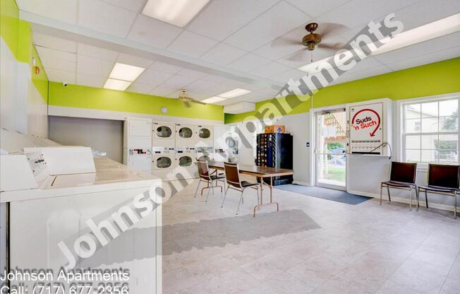 2 beds, 1 bath, 900 sqft, $1,095, Unit 1863 Johnson Rd