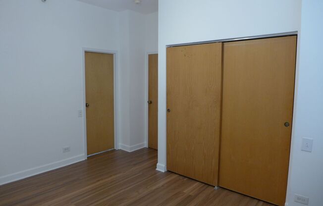 2 beds, 2 baths, 1,250 sqft, $2,850, Unit 08D