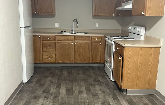 Maplewood Apartments