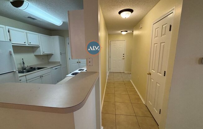Spacious 3-Bedroom Villa in Woodbridge – Tile Flooring, Laundry Room, and Prime Bluffton Location!
