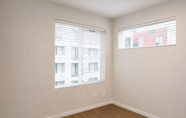 Studio, 1 bath, 190 sqft, $1,395, Unit 516