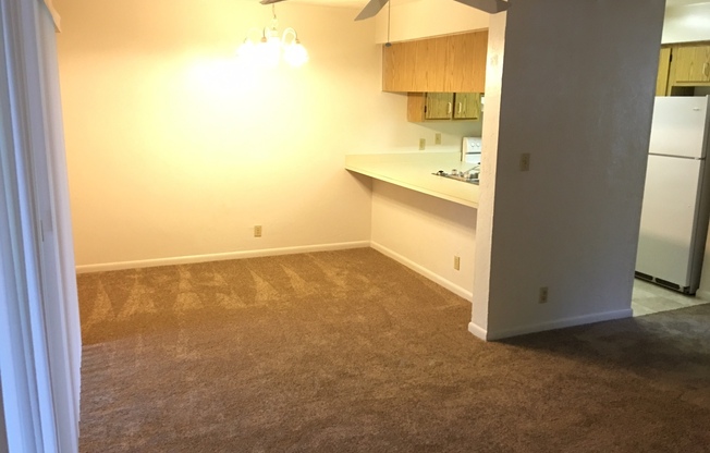 3 beds, 2.5 baths, 1,208 sqft, $1,800, Unit CW1006