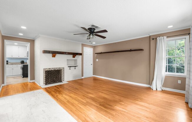 118 Lee St.