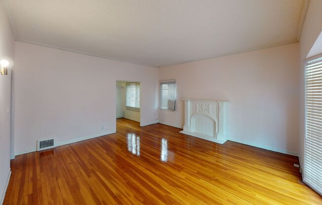 MAN - Mansfield Apartments