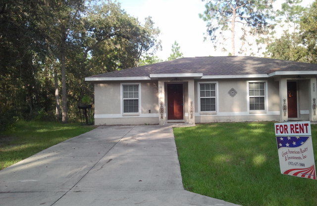 Adorable 2/2 Duplex in Citrus Springs!!!