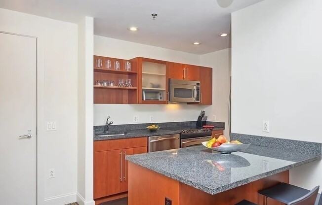 17 OTIS ST