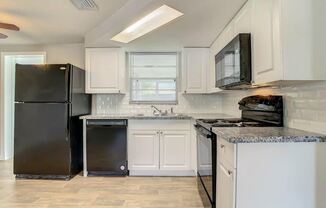 7301 Parrot Dr.