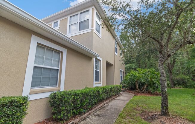 West Meadows 3 Bedroom Townhome Awaits!
