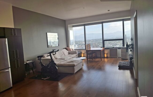 2 beds, 2 baths, 1,340 sqft, $3,900, Unit 3604