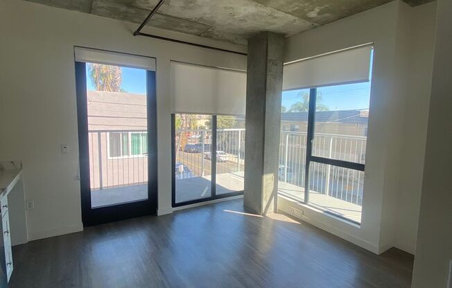 Studio, 1 bath, 436 sqft, $2,395, Unit Unit 215