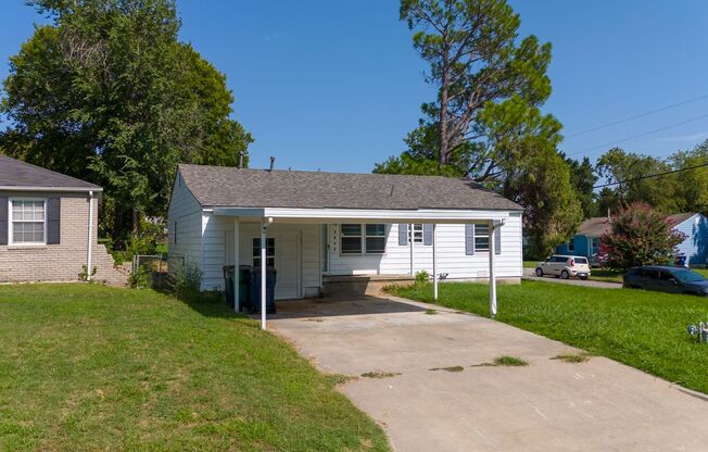 Charming 4-Bedroom Home with Modern Updates and a Spacious Backyard