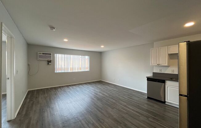 226 South Serrano