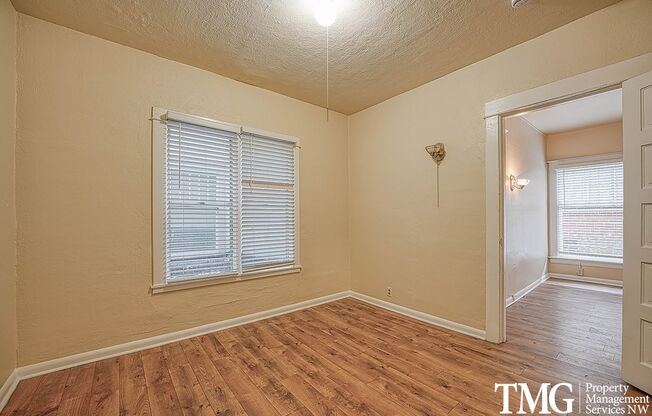 1 bed, 1 bath, 450 sqft, $1,225, Unit 4