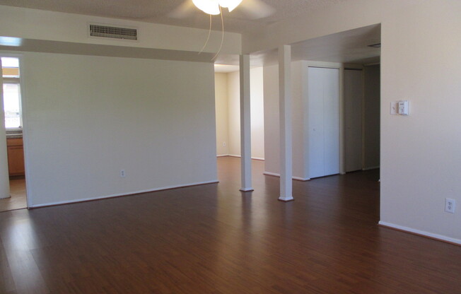 Tempe 4 Bed 2 Bath Includes Pool & Landscaping - Great Location