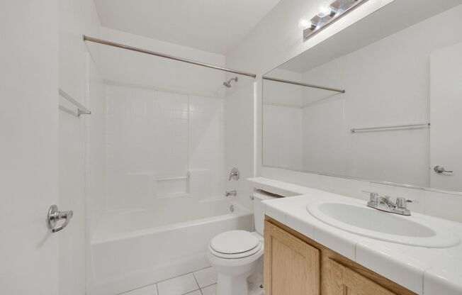 3 beds, 2 baths, $1,800