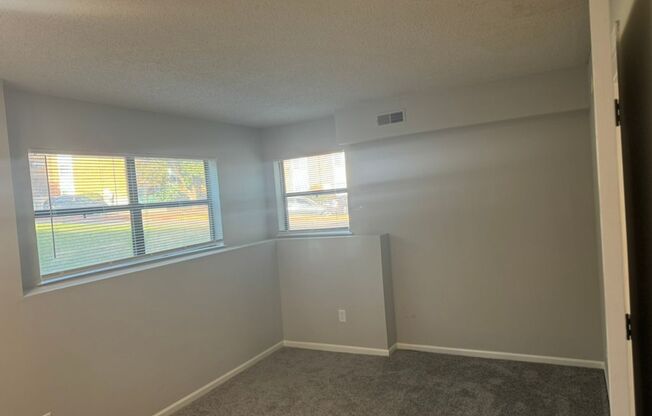 1 bed, 1 bath, 629 sqft, $800, Unit L2