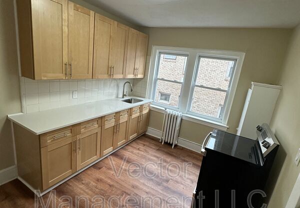 173 ELM ST