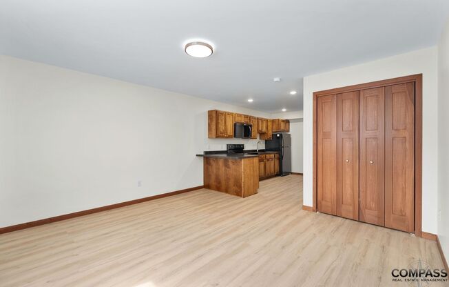 Studio, 1 bath, $995, Unit 232