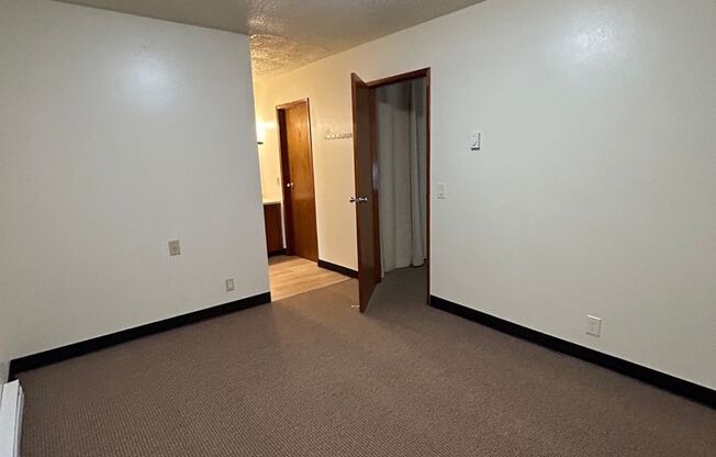 Camelot Apartments