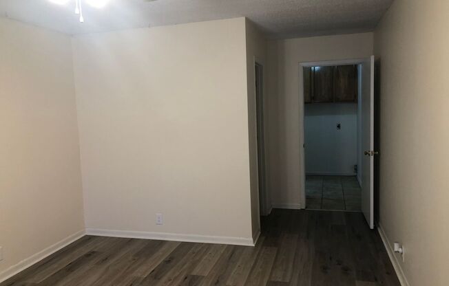 3 beds, 1 bath, $1,650