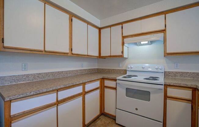 3 beds, 1 bath, $1,575