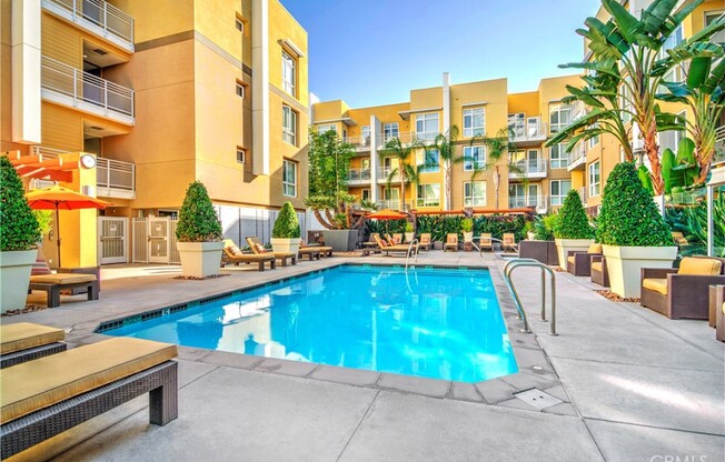 3 beds, 2.5 baths, 1,490 sqft, $4,500, Unit 231