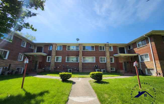 2531 W MCNICHOLSAPT 204