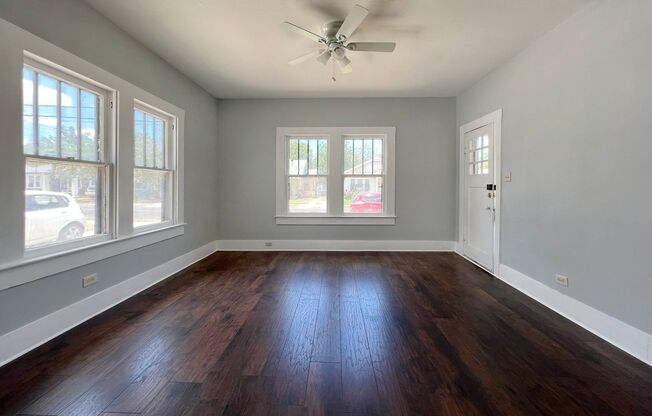 3/1 Home Available for Immediate Move In!