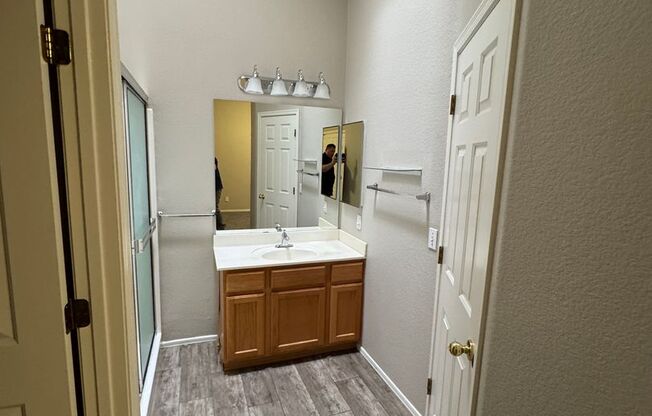 Beautiful 2 Bedroom 2 bath single level for Rent in Chandler