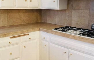 1757 N NORMANDIE AVE