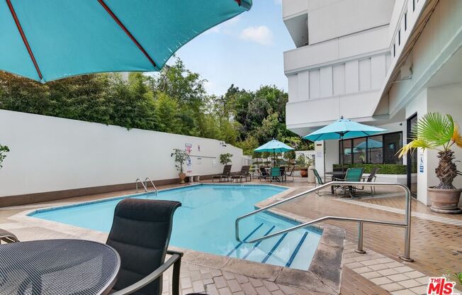 3 beds, 4 baths, 2,426 sqft, $6,995, Unit 309