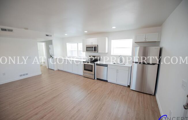 1 bed, 1 bath, 402 sqft, $1,099, Unit 124- (37)