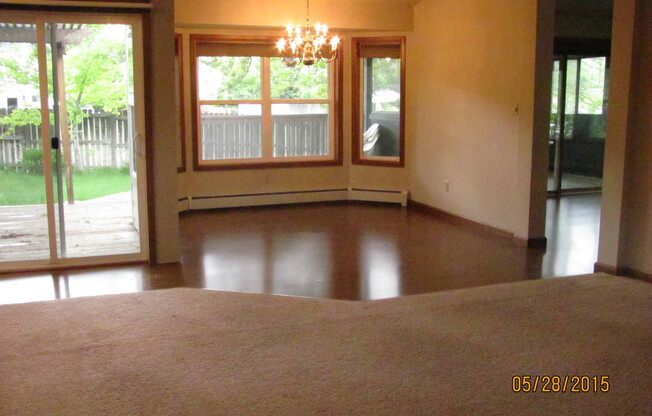 Spacious Single Family Home with a Beautiful Sunroom