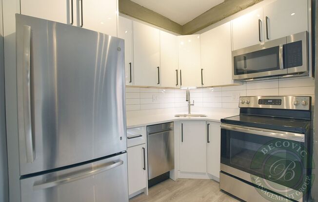 1 bed, 1 bath, 373 sqft, $1,850, Unit 210