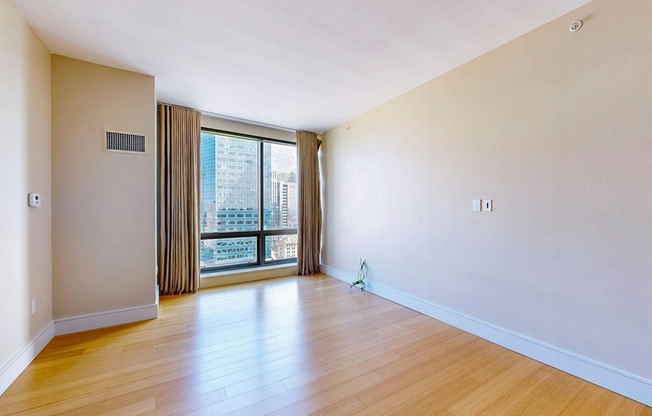 2 beds, 2 baths, 1,318 sqft, $6,400, Unit U2203