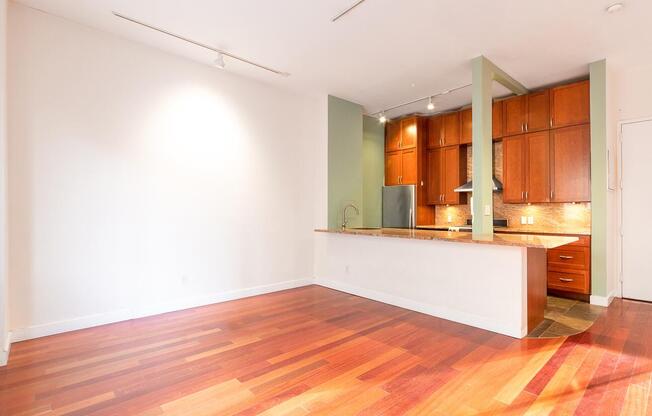 1 bed, 1 bath, 620 sqft, $4,750, Unit 2A