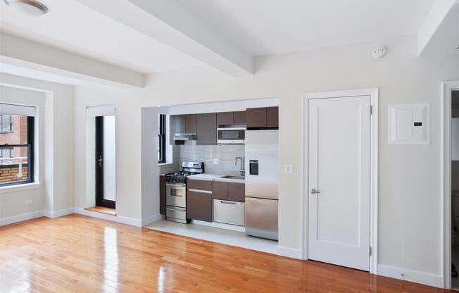 Studio, 1 bath, $3,795, Unit 10P