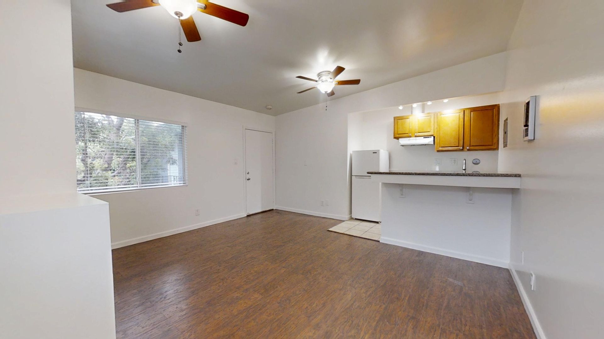 Sea Breeze Apartments