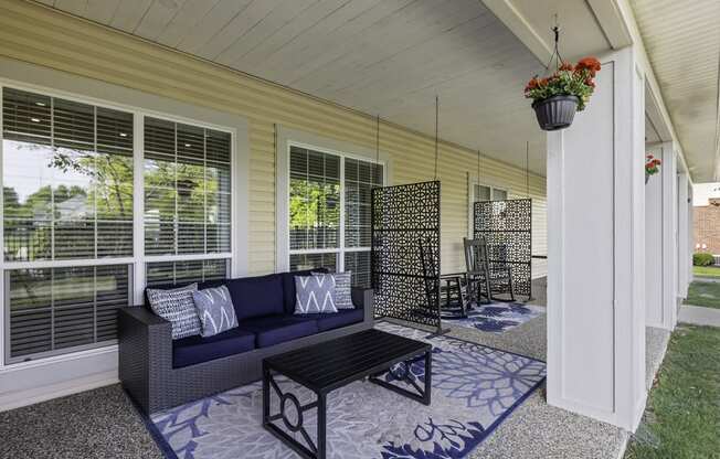 Patio - The Gardens at Polaris