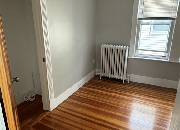 7 ORIENT AVE