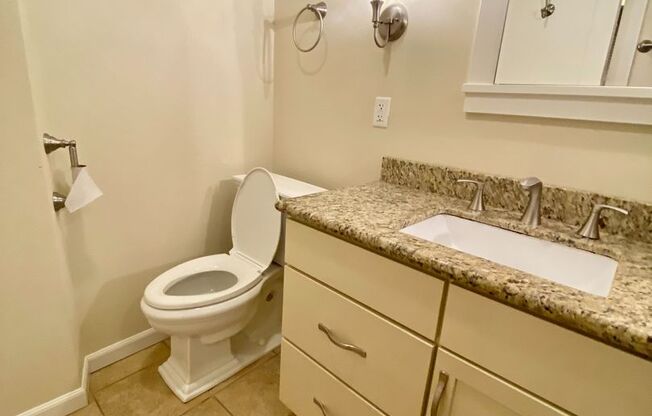 Studio, 1 bath, 527 sqft, $1,695, Unit 0702