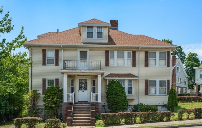 68 MAPLEWOOD ST
