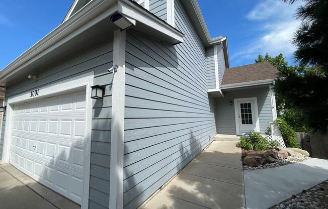 Updated 4 Bedroom Home In Stetson Hills!