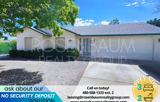 Charming 3-bedrooms, 2-baths home nestled in the heart of Prescott Valley!